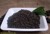 Nonifrüchte geschnitten Nonifrüchte geschnitten