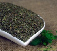 Krauseminzeblätter geschnitten Krauseminzeblätter geschnitten