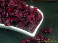 Cranberries, Kranichbeeren mit Ananassaft gesüßt