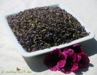 Malvenblüten blau geschnitten